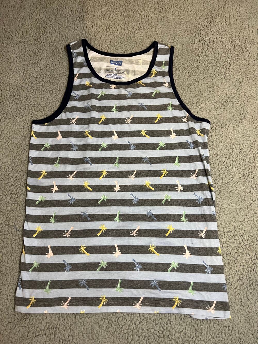 Levi Men's Medium Tank Top with Palm trees NWOT (B100112)